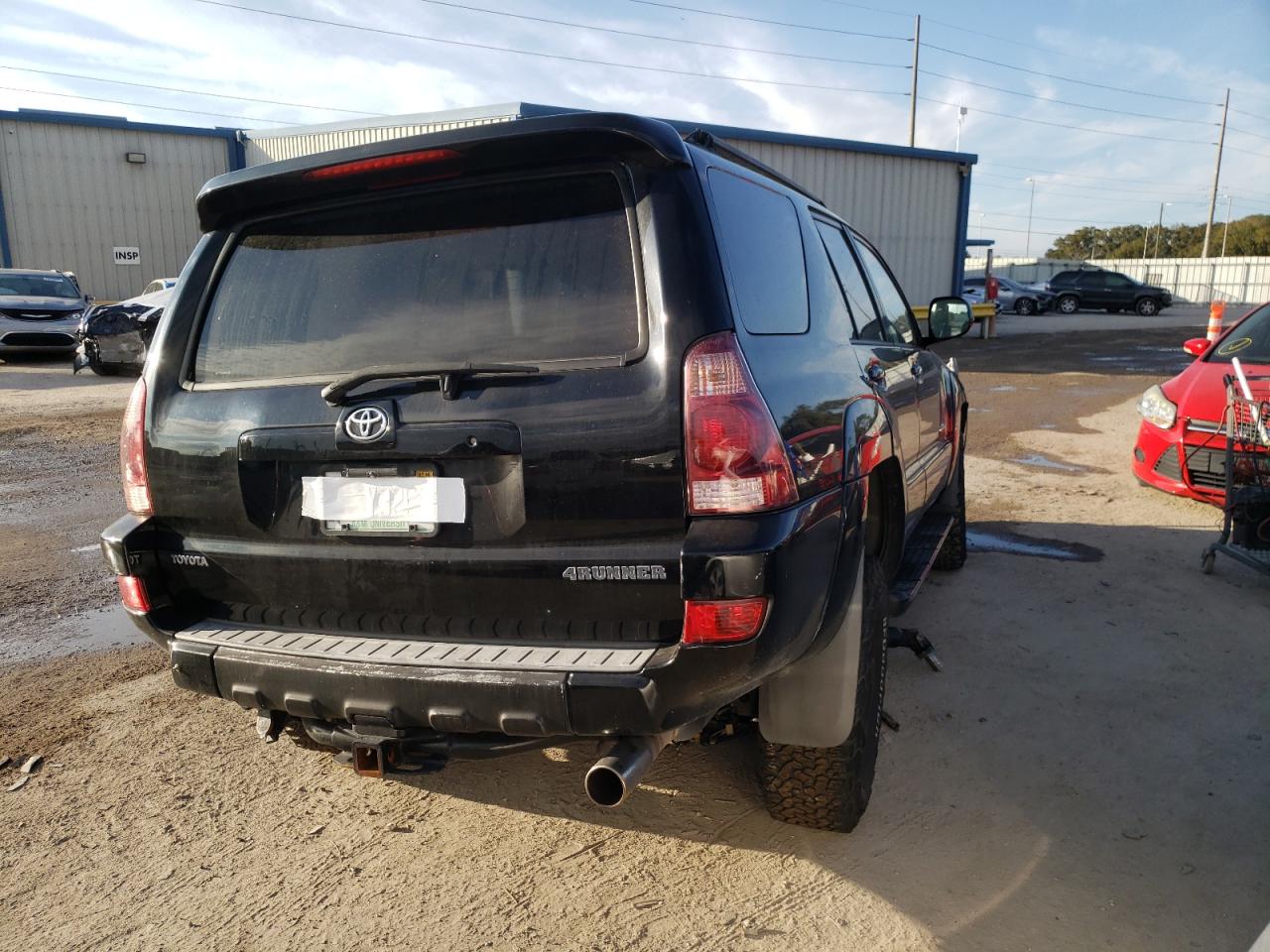 Photo 4 from auction – 2004 TOYOTA 4RUNNER SR with VIN JTEZT14R548003931