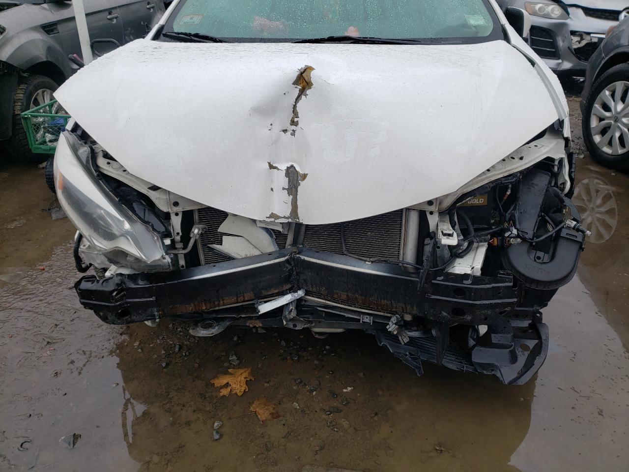 Photo 9 from auction – 2015 TOYOTA COROLLA L with VIN 2T1BURHE9FC295325