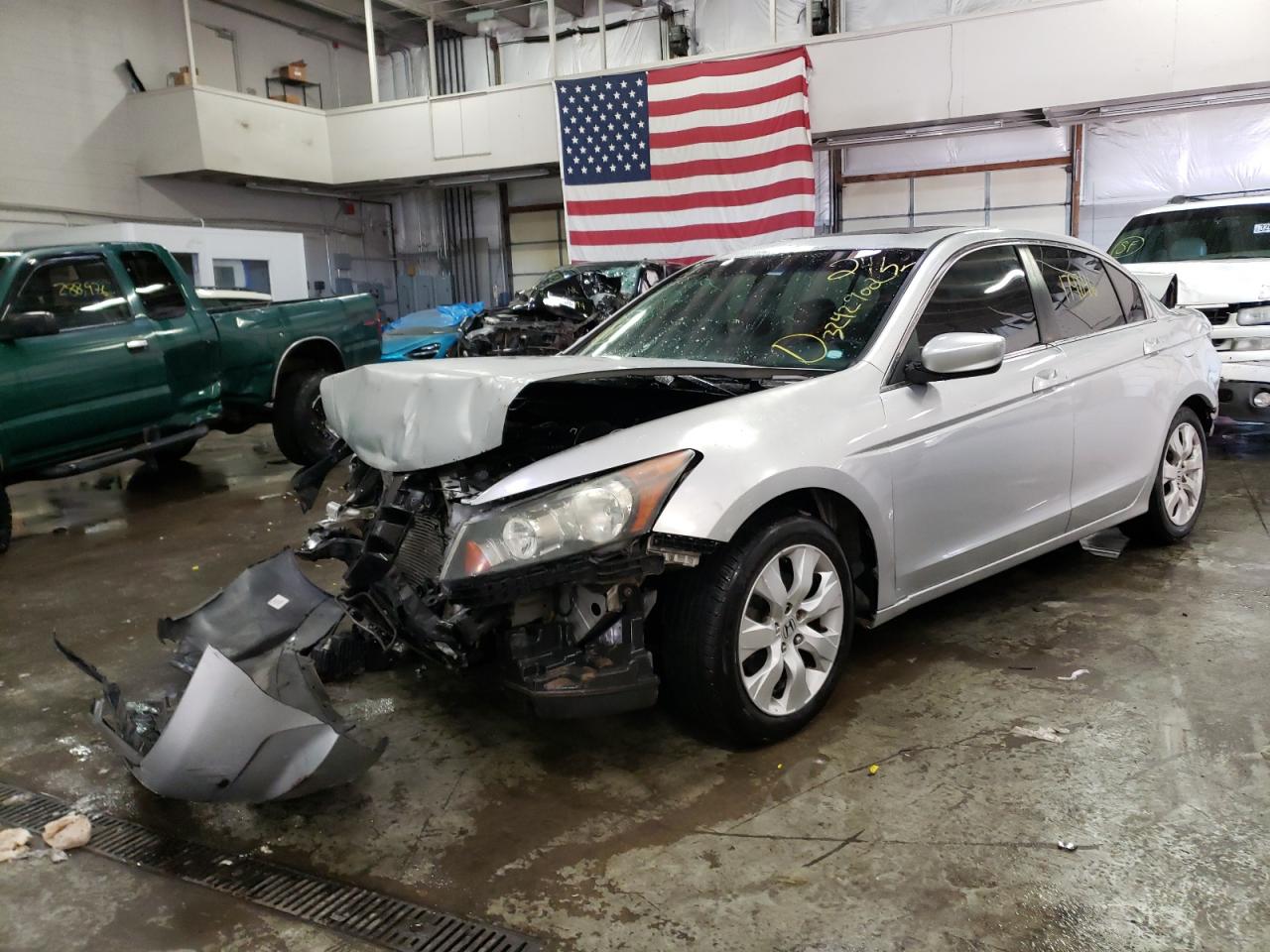 Photo 2 from auction – 2010 HONDA ACCORD EXL with VIN 1HGCP2F86AA046771