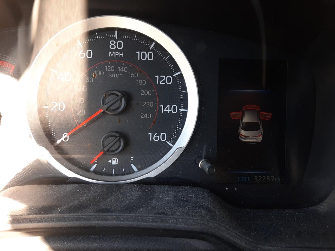 Photo 8 from auction – 2020 TOYOTA COROLLA SE with VIN 5YFS4RCE8LP016451