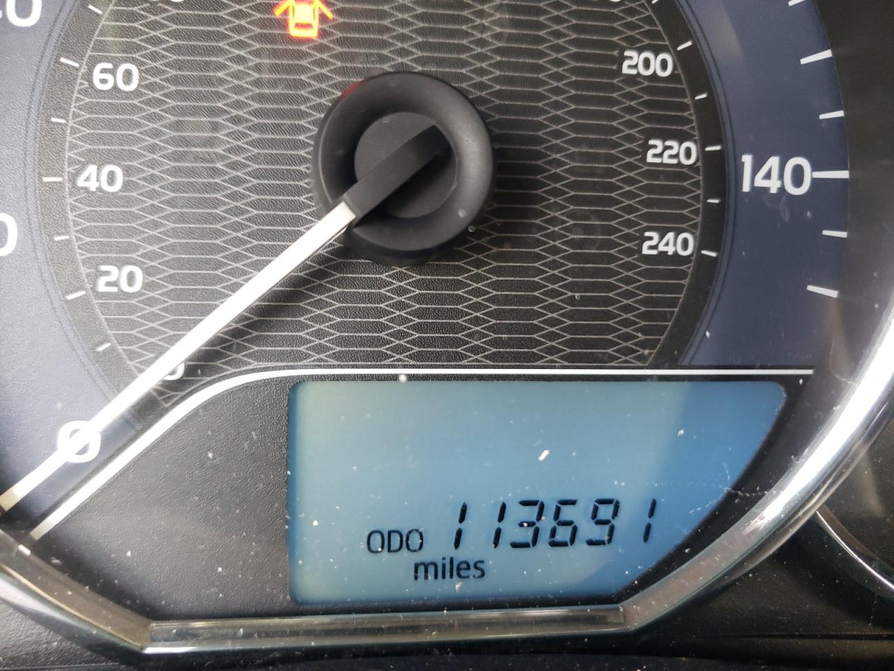 Photo 8 from auction – 2015 TOYOTA COROLLA L with VIN 2T1BURHE4FC473402