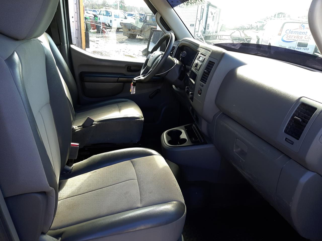 Photo 5 from auction – 2014 NISSAN NV 2500 with VIN 1N6BF0LY4EN100831