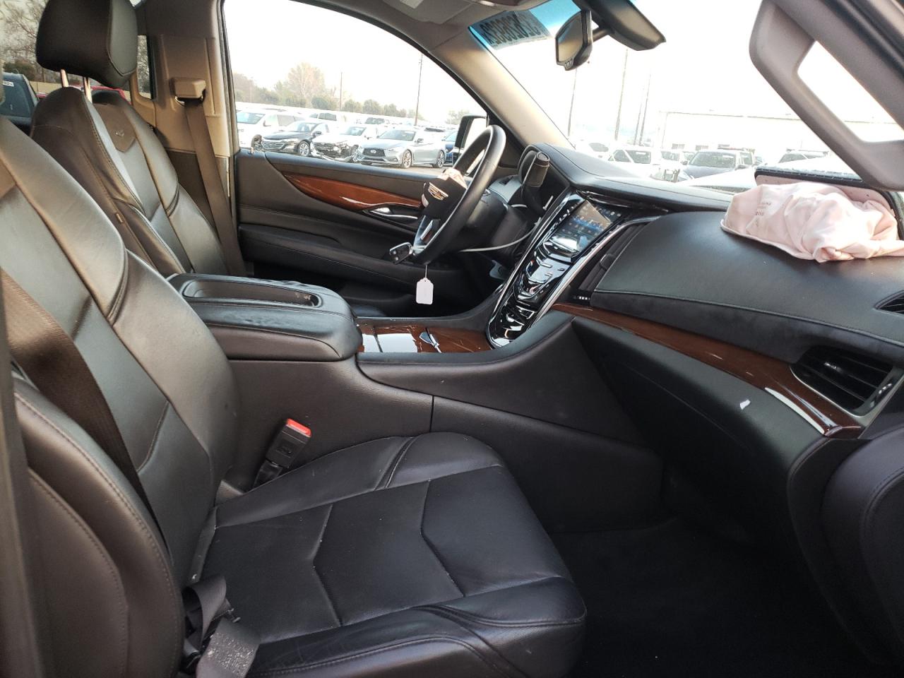 Photo 5 from auction – 2018 CADILLAC ESCALADE with VIN 1GYS3AKJ5JR184659