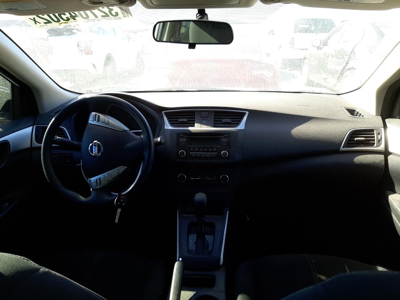 Photo 9 from auction – 2017 NISSAN SENTRA S with VIN 3N1AB7AP7HY367128