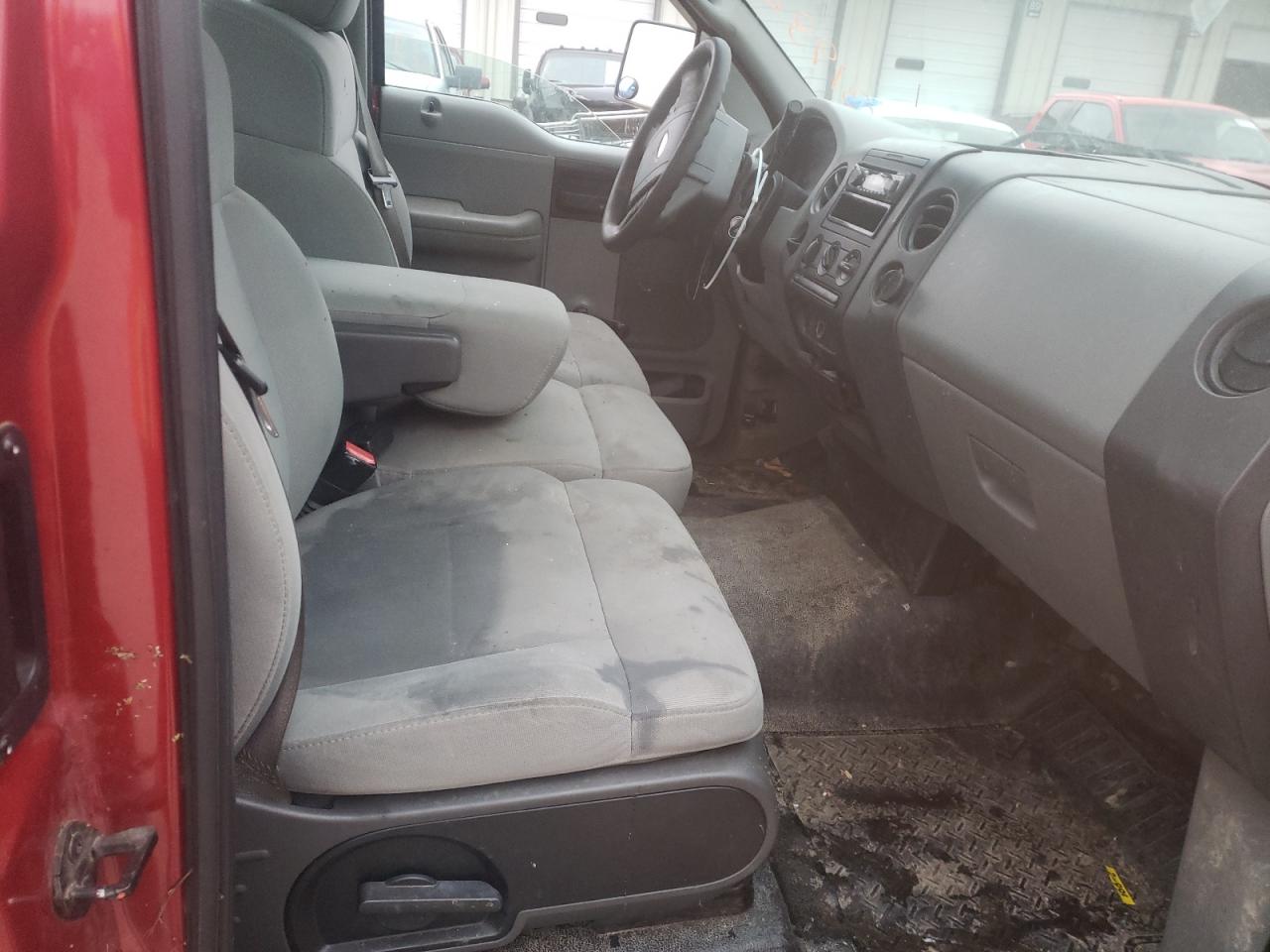 Photo 5 from auction – 2007 FORD F150 with VIN 1FTRF12297KA94923