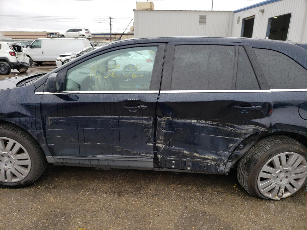 Photo 9 from auction – 2010 FORD EDGE LIMIT with VIN 2FMDK4KC8ABA22124