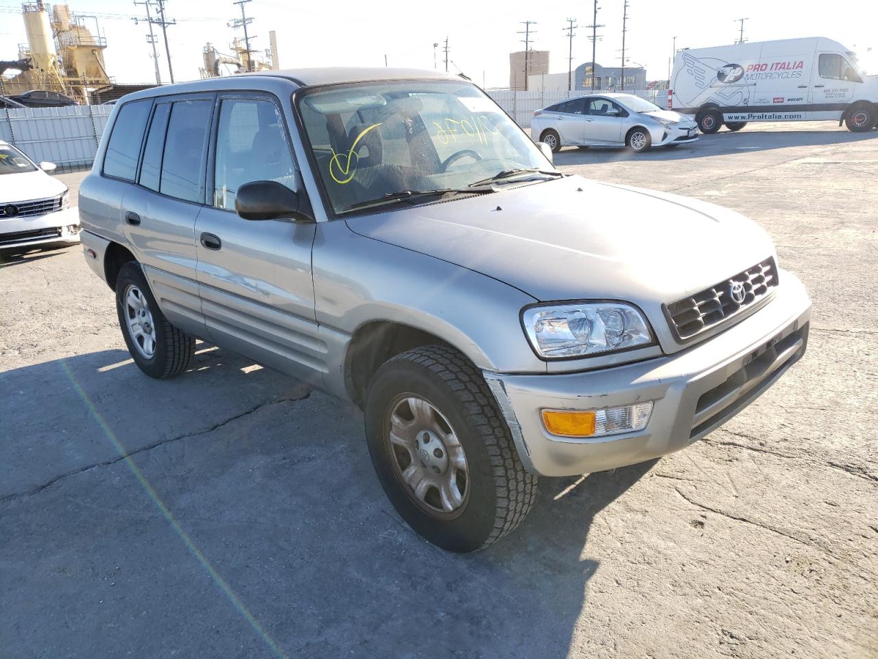 Photo 1 from auction – 2000 TOYOTA RAV4 with VIN JT3GP10V0Y0051509