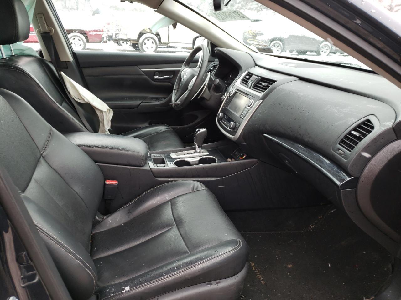Photo 5 from auction – 2017 NISSAN ALTIMA 3.5 with VIN 1N4BL3AP3HC171631