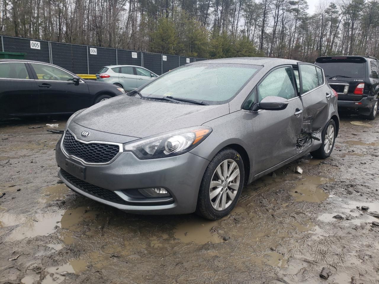 صورة رقم 2 من المزاد - 2014 KIA FORTE EX مع VIN KNAFX5A80E5163892