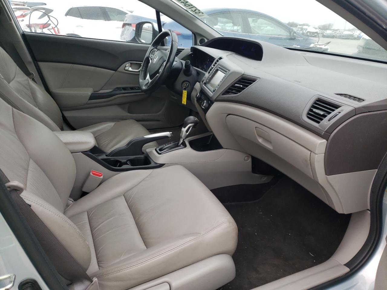 Photo 5 from auction – 2012 HONDA CIVIC EXL with VIN 19XFB2F95CE004613