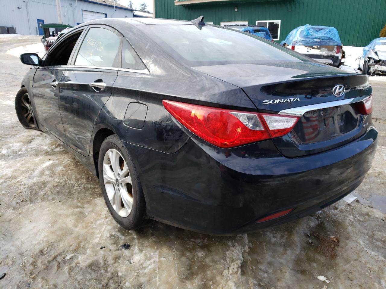 Photo 3 from auction – 2013 HYUNDAI SONATA SE with VIN 5NPEC4AC5DH653252