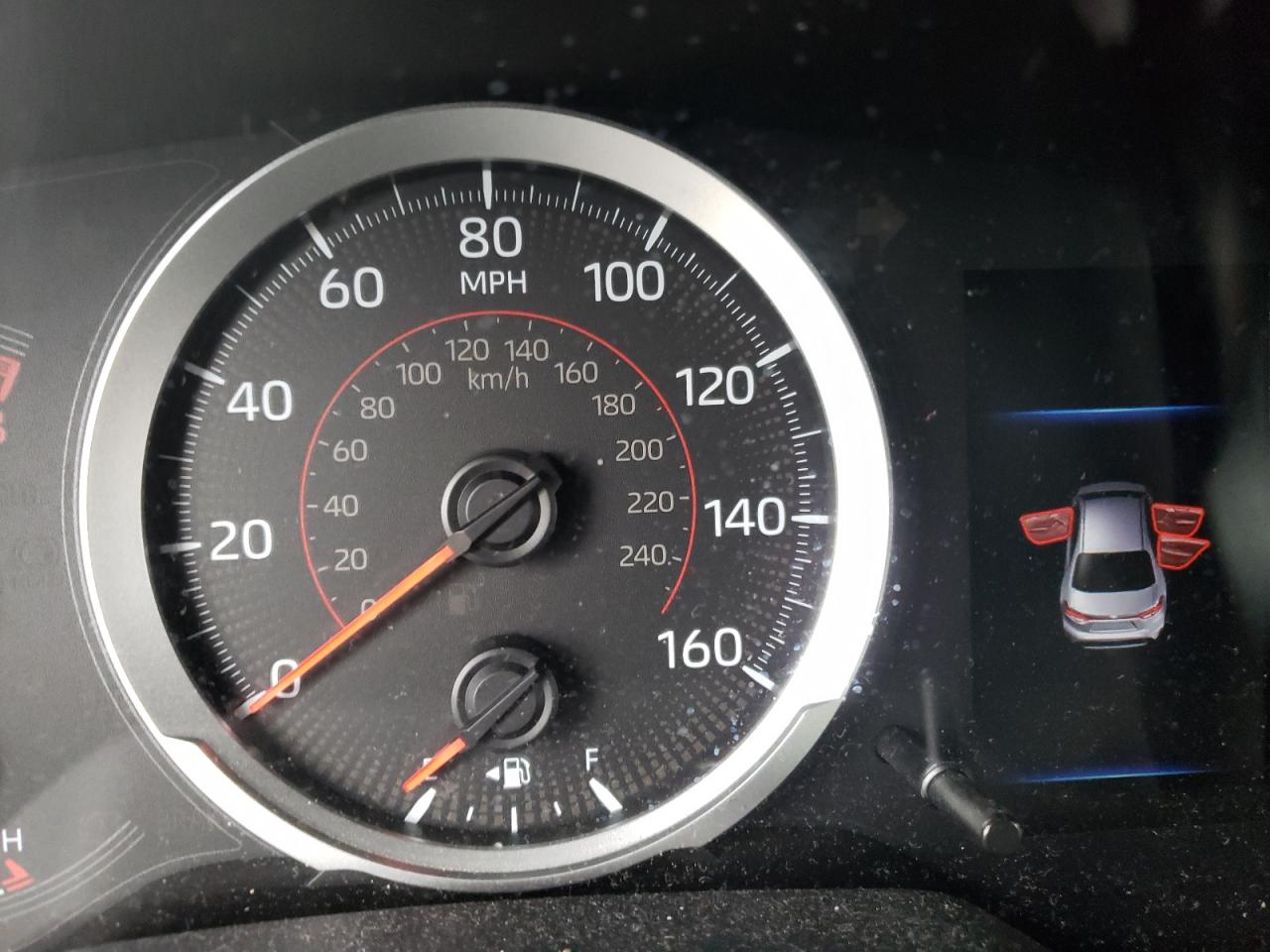 Photo 8 from auction – 2020 TOYOTA COROLLA SE with VIN 5YFS4RCE9LP049037