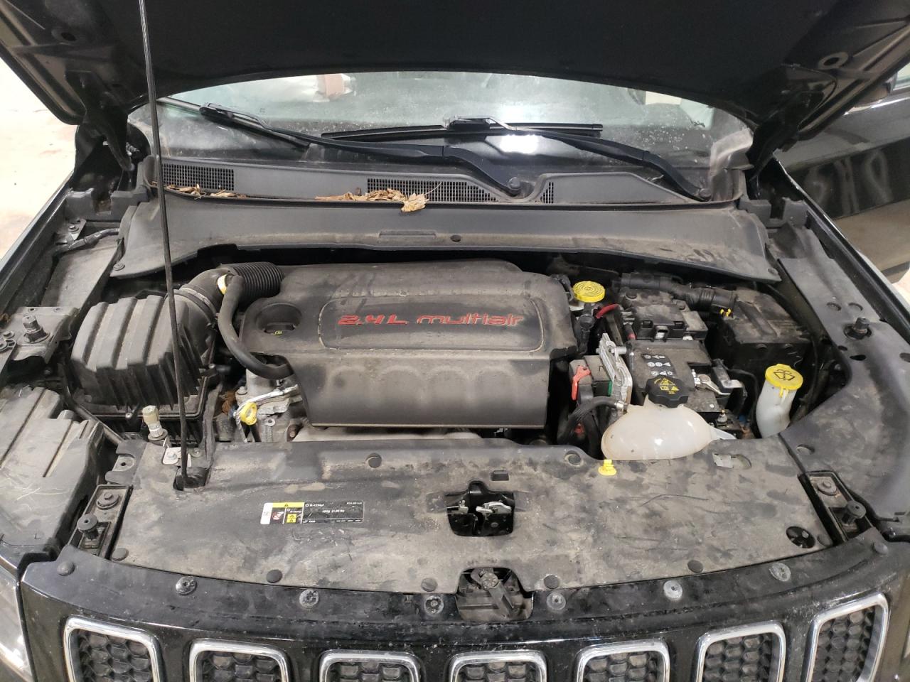 Photo 7 from auction – 2018 JEEP COMPASS LI with VIN 3C4NJDCB1JT104458