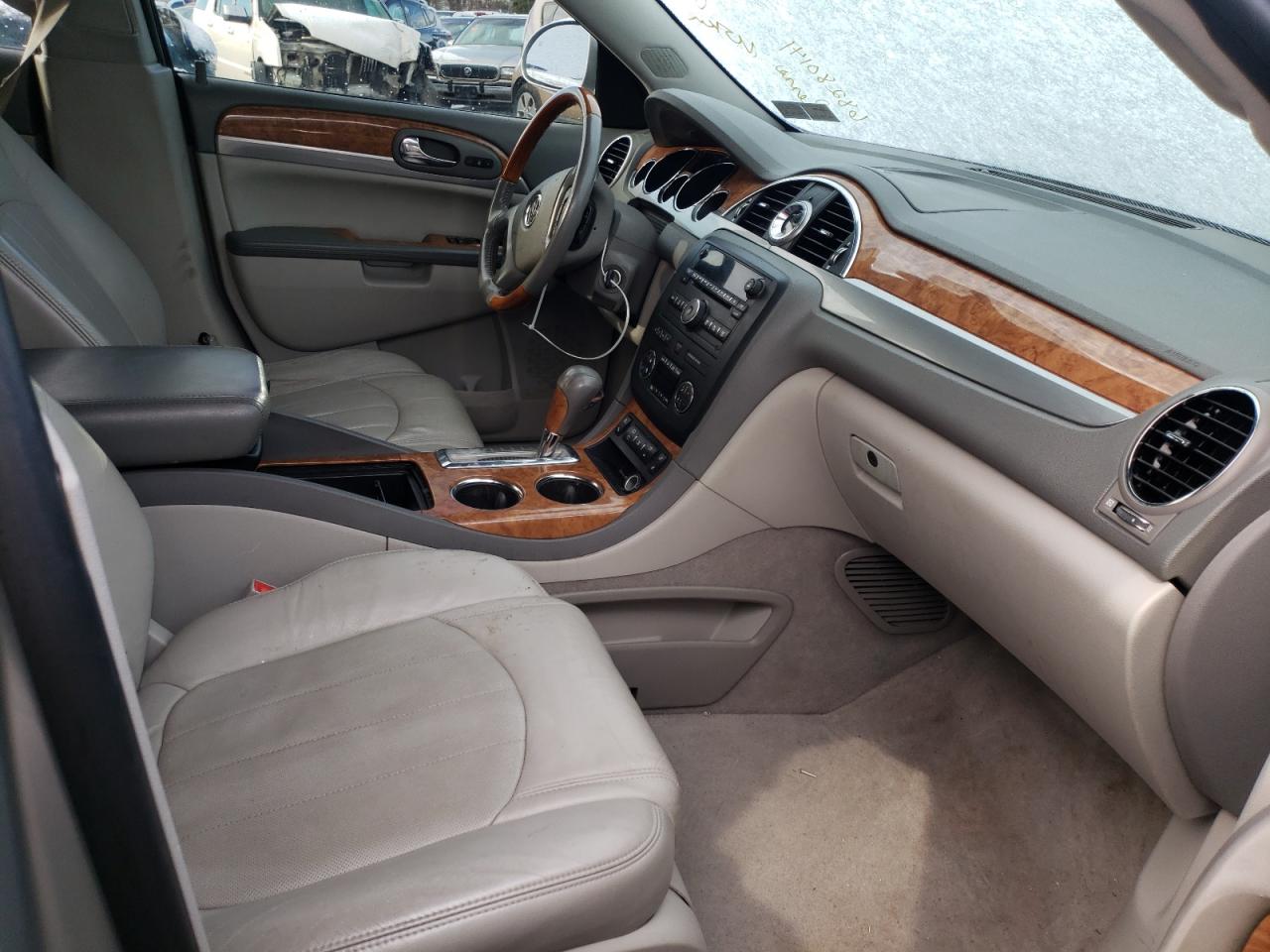 Photo 5 from auction – 2011 BUICK ENCLAVE CX with VIN 5GAKVBED7BJ119311