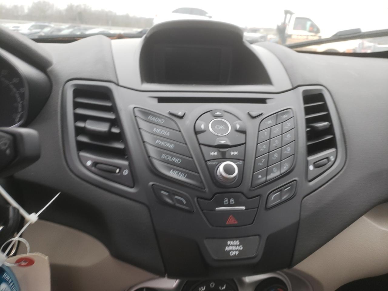 Photo 9 from auction – 2019 FORD FIESTA SE with VIN 3FADP4BJ5KM134809