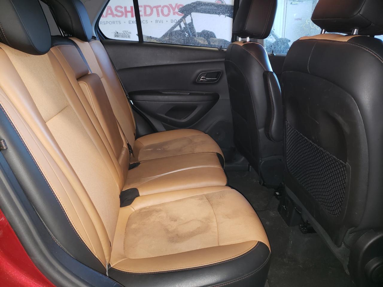Photo 6 from auction – 2018 CHEVROLET TRAX 1LT with VIN 3GNCJLSB9JL412617