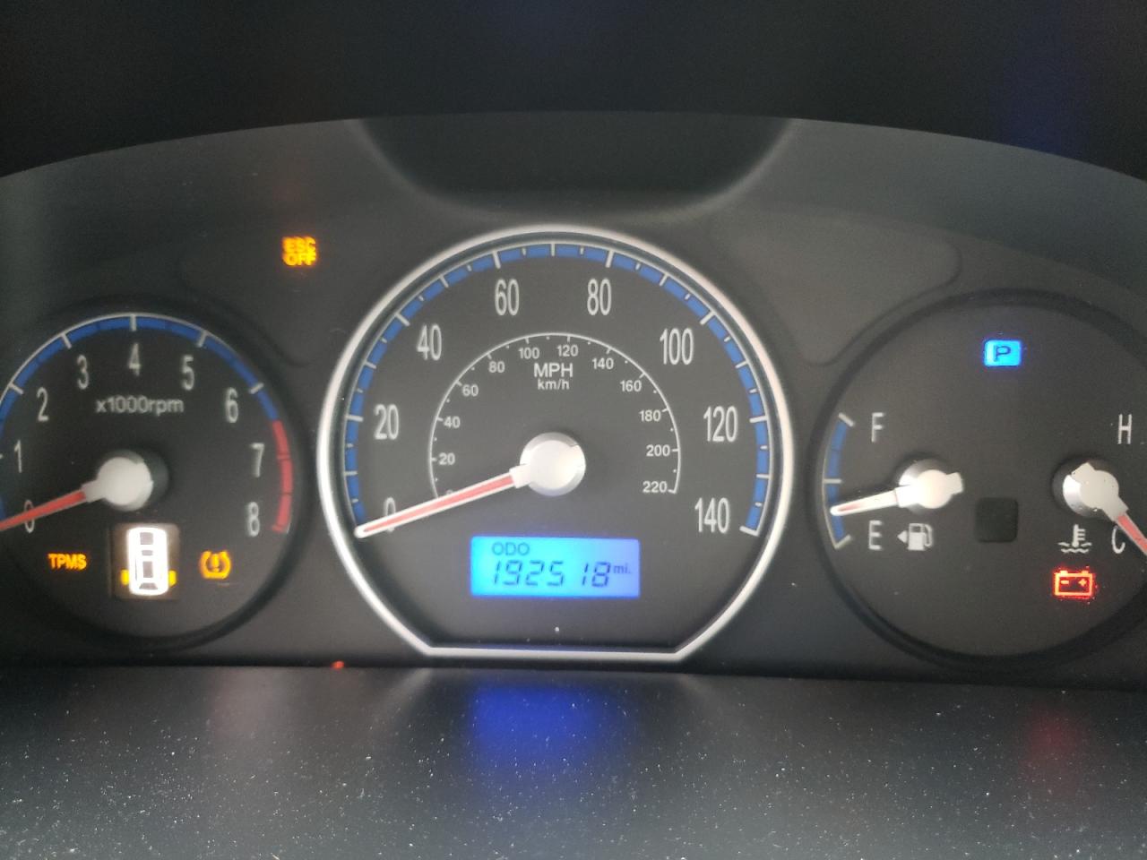 صورة رقم 8 من المزاد - 2007 HYUNDAI SANTA FE G مع VIN 5NMSG13D87H062152
