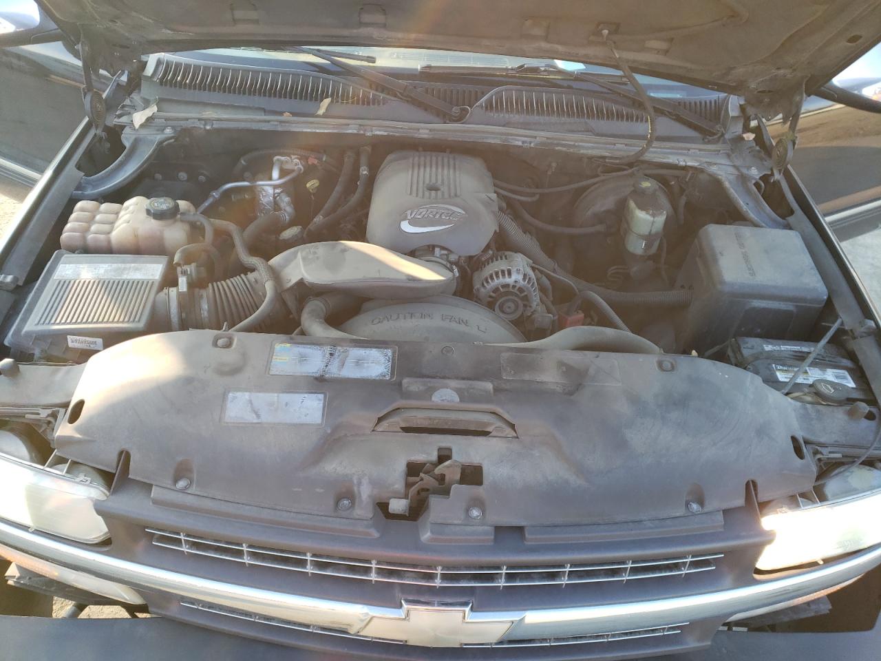 Photo 7 from auction – 2002 CHEVROLET SILVERADO with VIN 2GCEC19V721209650