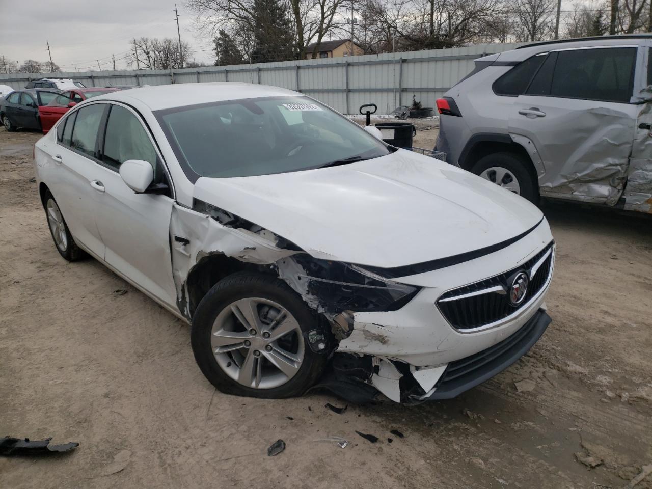 BUICK REGAL PREF 2018 with VIN W04GL6SX9J1046208 - Photo from auction