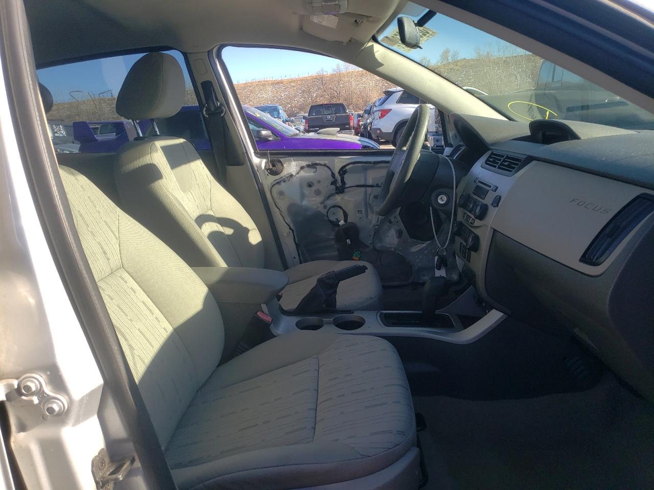 Photo 5 from auction – 2008 FORD FOCUS SE with VIN 1FAHP35N38W193618