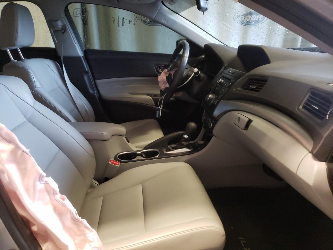 Photo 5 from auction – 2017 ACURA ILX BASE W with VIN 19UDE2F39HA007438