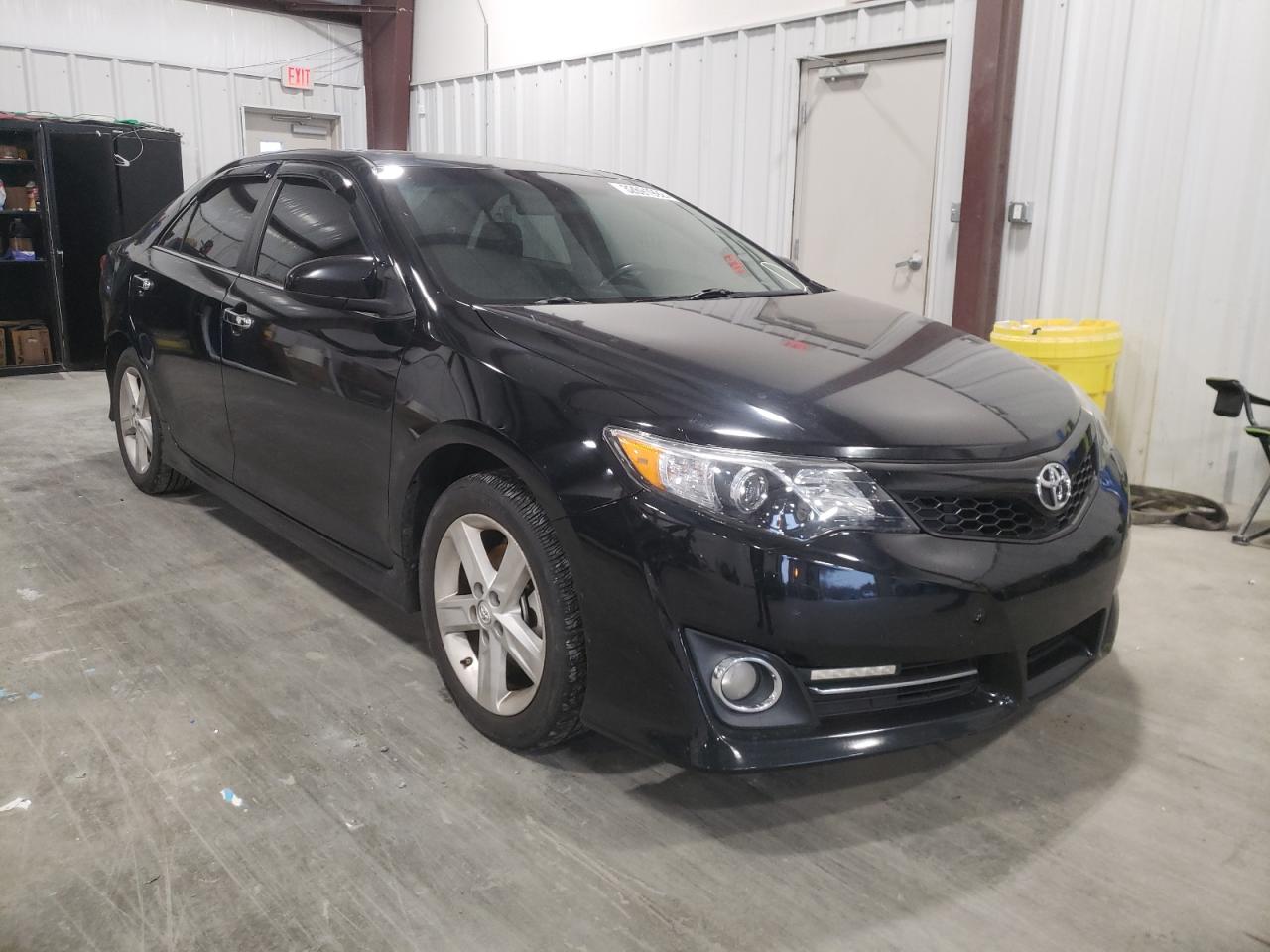 Photo 1 from auction – 2013 TOYOTA CAMRY L with VIN 4T1BF1FK4DU281946