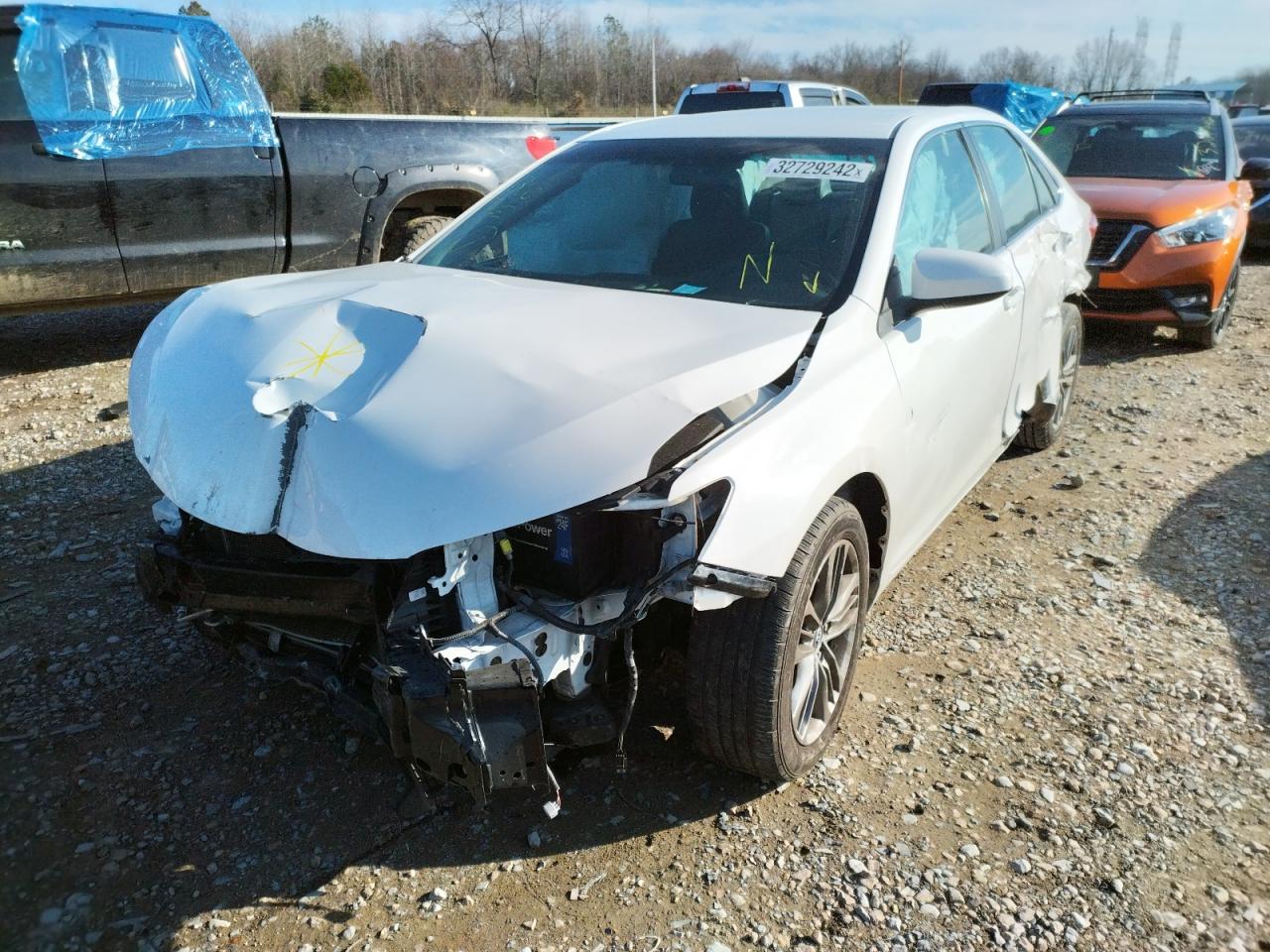 Photo 2 from auction – 2015 TOYOTA CAMRY LE with VIN 4T1BF1FK7FU881427