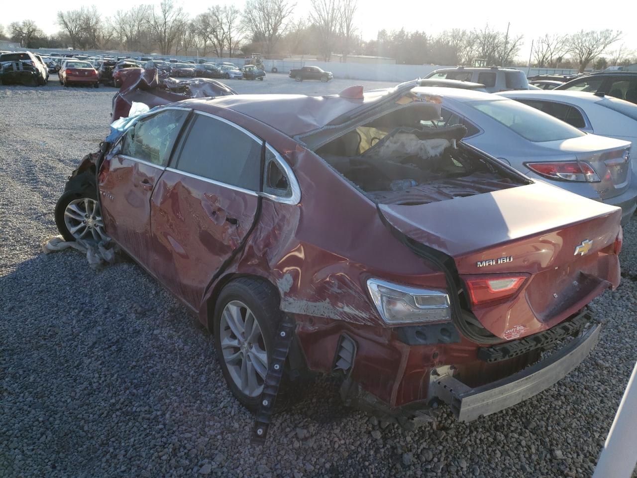 Photo 3 from auction – 2016 CHEVROLET MALIBU LT with VIN 1G1ZE5ST4GF233814