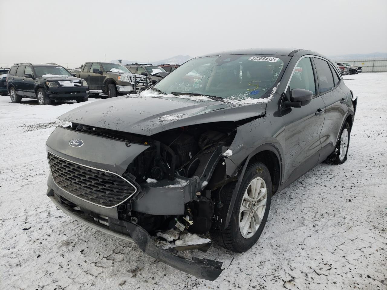 Photo 2 from auction – 2020 FORD ESCAPE SE with VIN 1FMCU9G62LUA34496