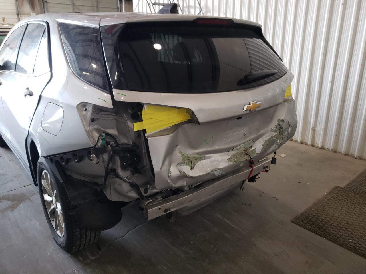 Photo 9 from auction – 2019 CHEVROLET EQUINOX LT with VIN 2GNAXKEV2K6222041