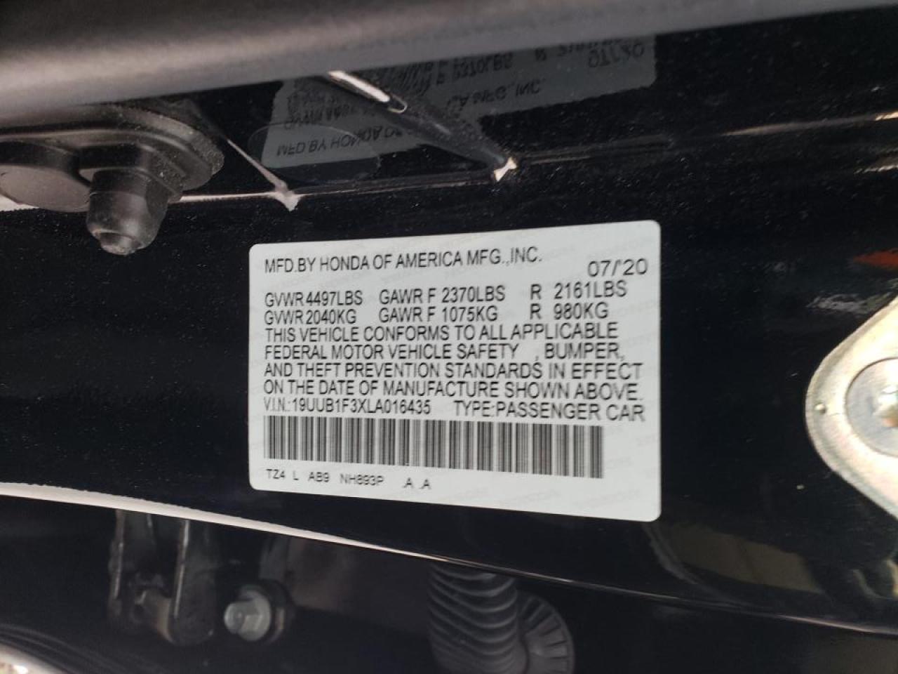Photo 10 from auction – 2020 ACURA TLX with VIN 19UUB1F3XLA016435