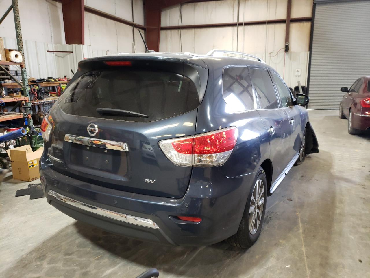 Photo 4 from auction – 2015 NISSAN PATHFINDER with VIN 5N1AR2MN4FC677387