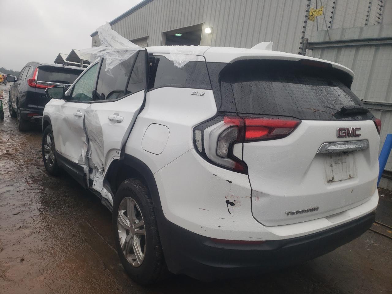 Photo 3 from auction – 2020 GMC TERRAIN SL with VIN 3GKALMEV3LL323574