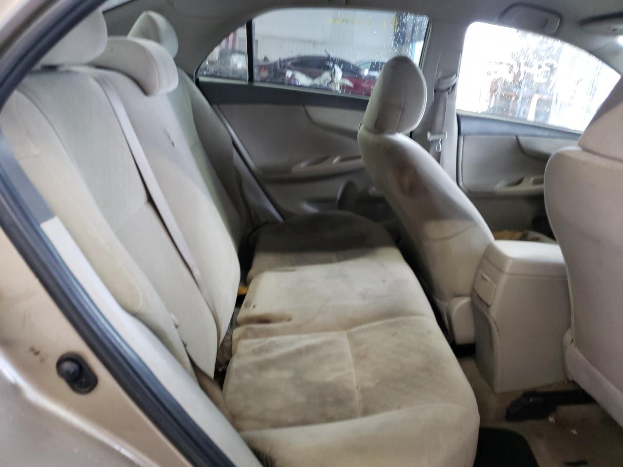 Photo 6 from auction – 2010 TOYOTA COROLLA BA with VIN 1NXBU4EE2AZ310830