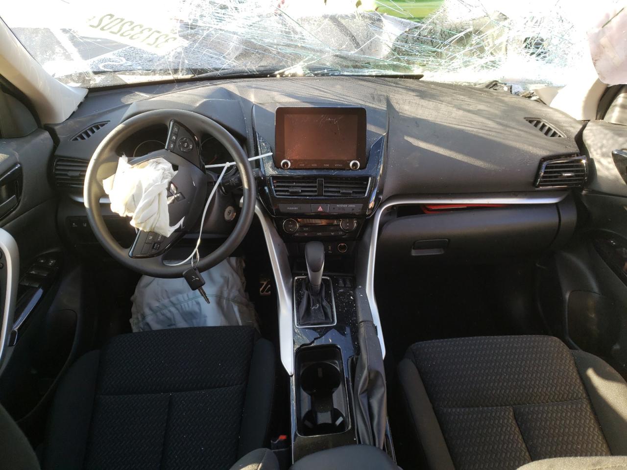 Photo 9 from auction – 2022 MITSUBISHI ECLIPSE CR with VIN JA4ASVAA5NZ045810