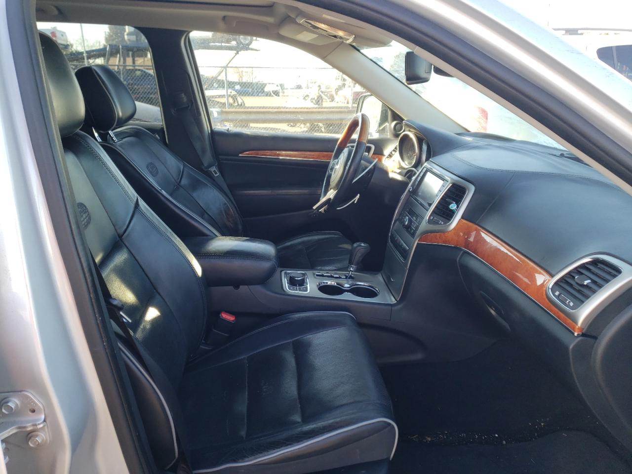Photo 5 from auction – 2012 JEEP GRAND CHER with VIN 1C4RJFCT9CC166677