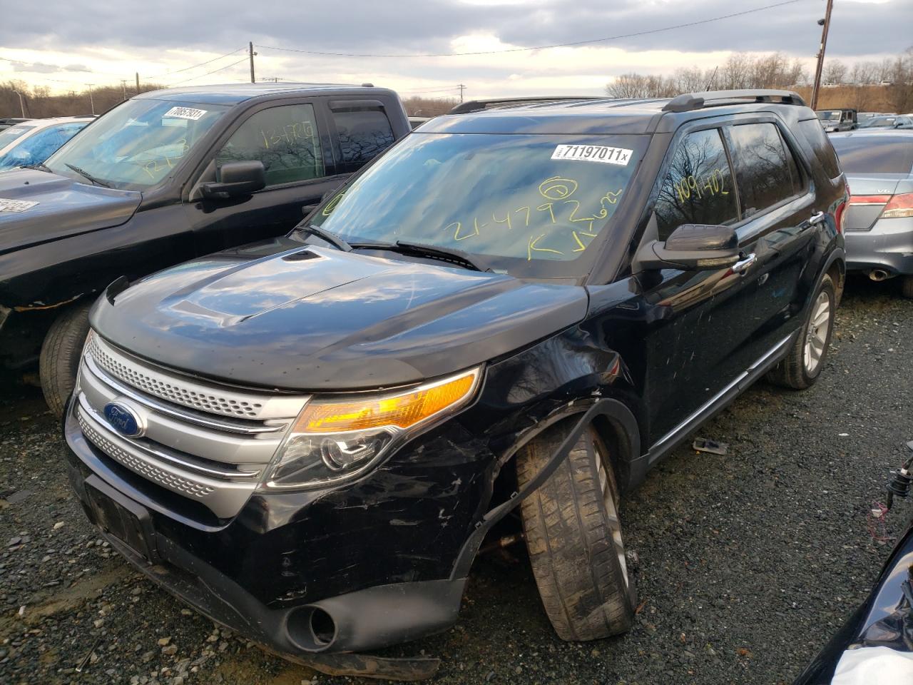 Photo 2 from auction – 2012 FORD EXPLORER X with VIN 1FMHK7D80CGA33416