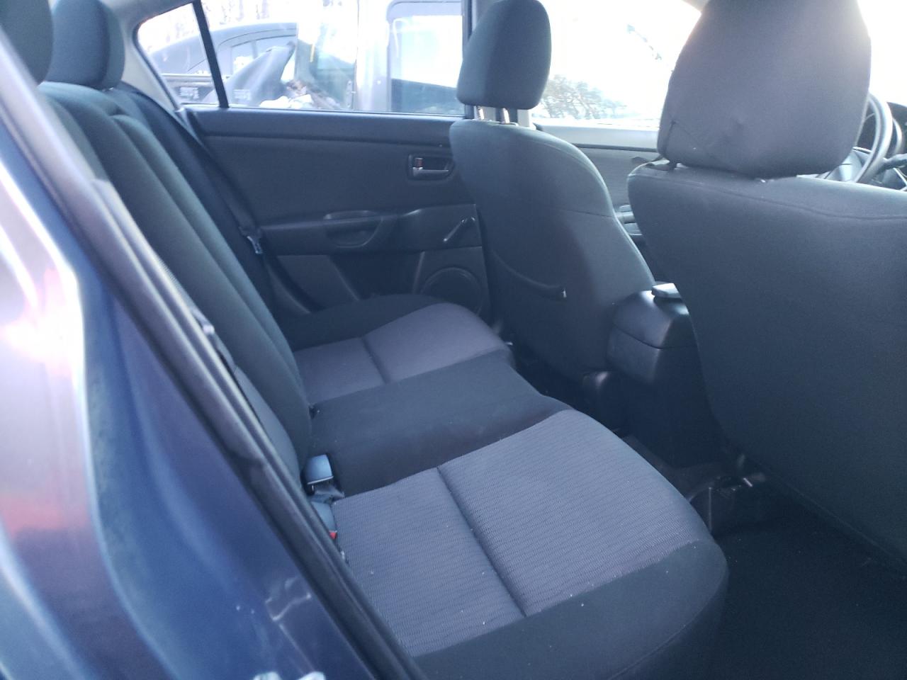 Photo 6 from auction – 2008 MAZDA 3 I with VIN JM1BK12G981781089