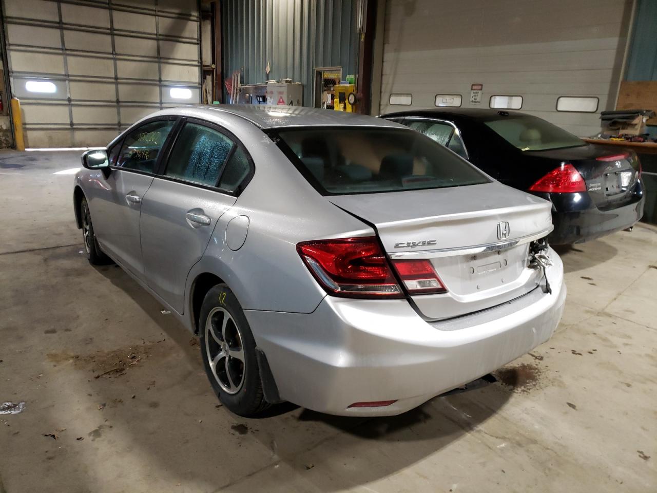 Photo 3 from auction – 2015 HONDA CIVIC SE with VIN 19XFB2F72FE029780