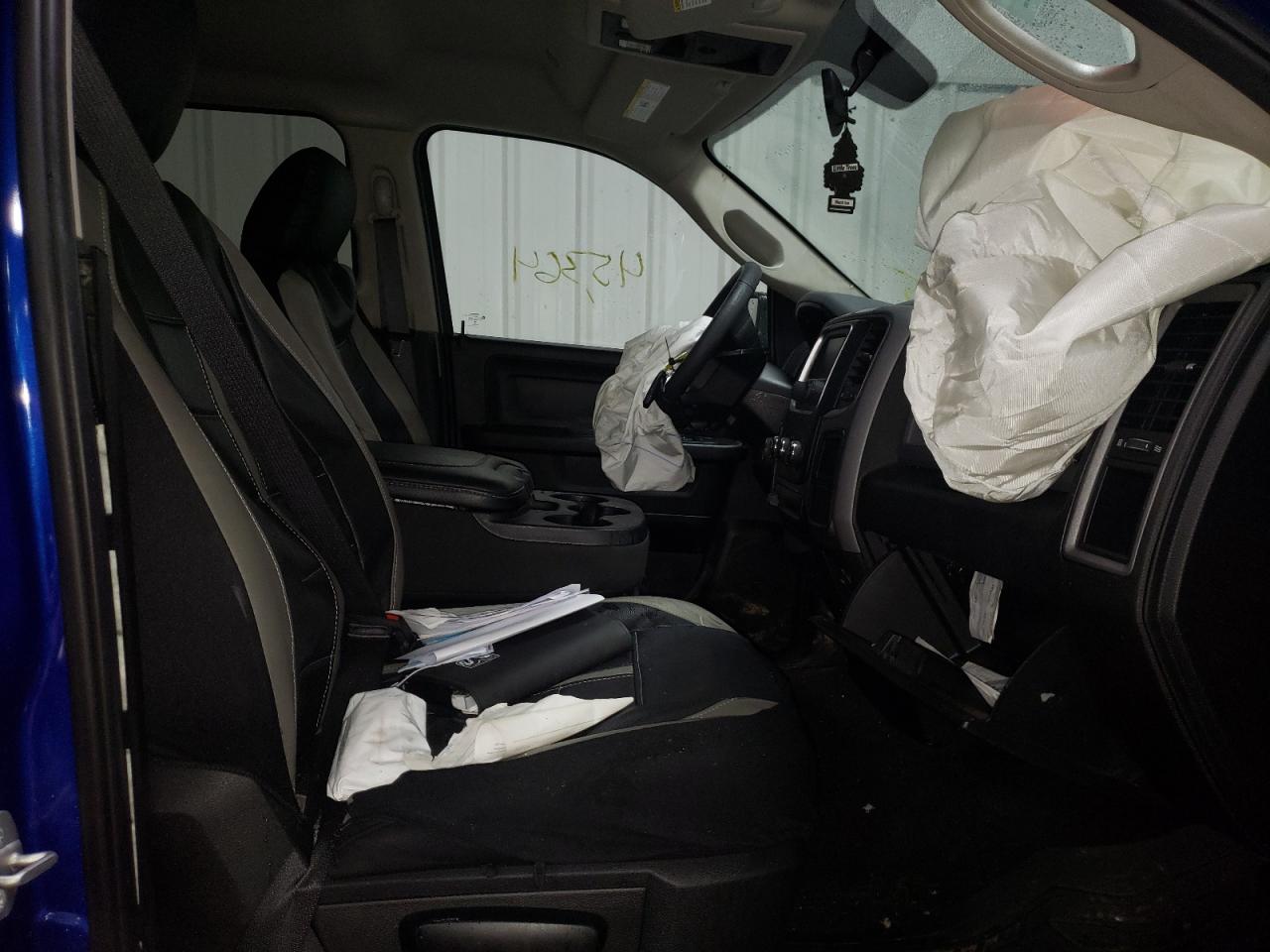 Photo 5 from auction – 2019 RAM 1500 CLASS with VIN 1C6RR7FG3KS519939