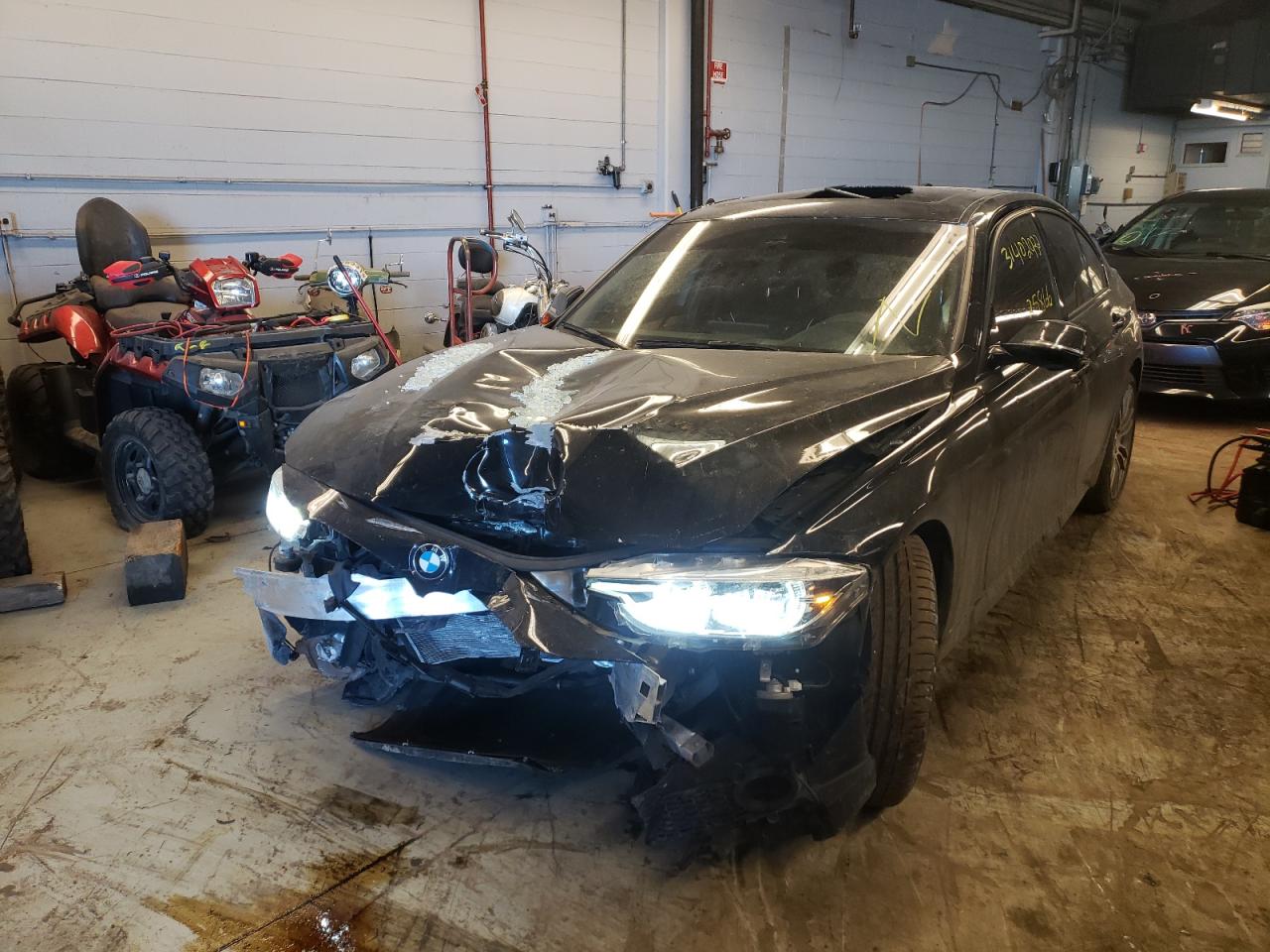 Photo 2 from auction – 2018 BMW 340 XI with VIN WBA8B7C54JA576793