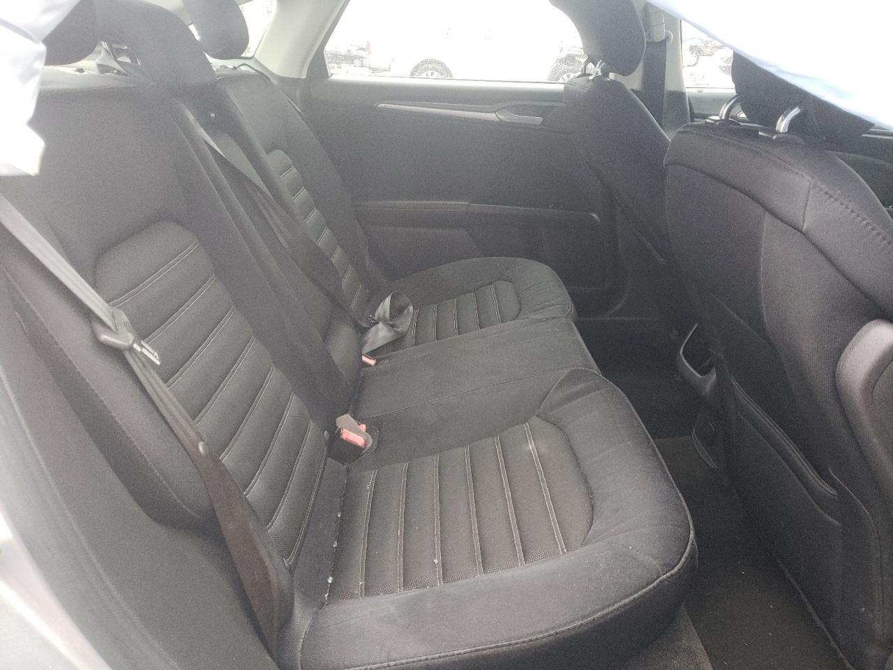 Photo 6 from auction – 2013 FORD FUSION SE with VIN 3FA6P0HR6DR306270