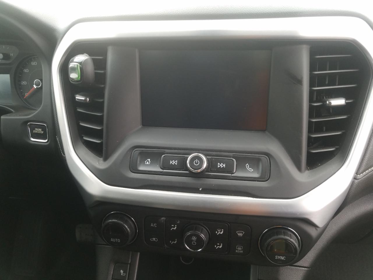 Photo 9 from auction – 2017 GMC ACADIA SLE with VIN 1GKKNLLS3HZ153671