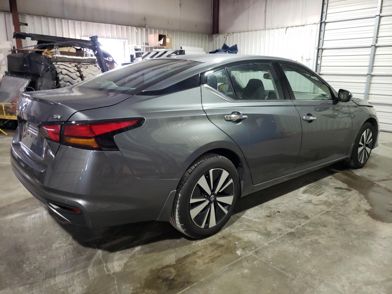 Photo 4 from auction – 2020 NISSAN ALTIMA SV with VIN 1N4BL4DVXLC174373