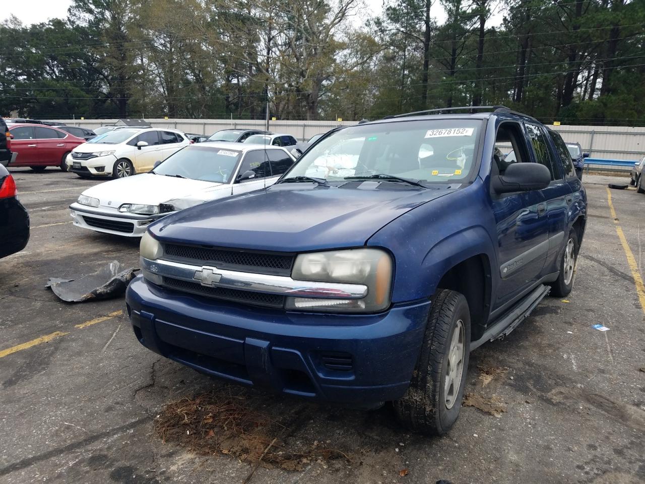 Photo 2 from auction – 2004 CHEVROLET TRAILBLAZR with VIN 1GNDS13S342221043