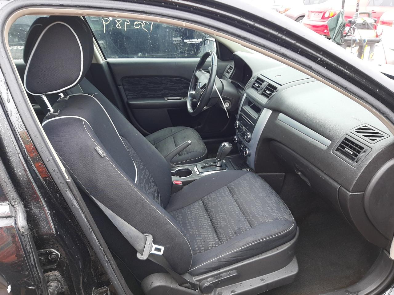 Photo 5 from auction – 2011 FORD FUSION SE with VIN 3FAHP0HA1BR286624