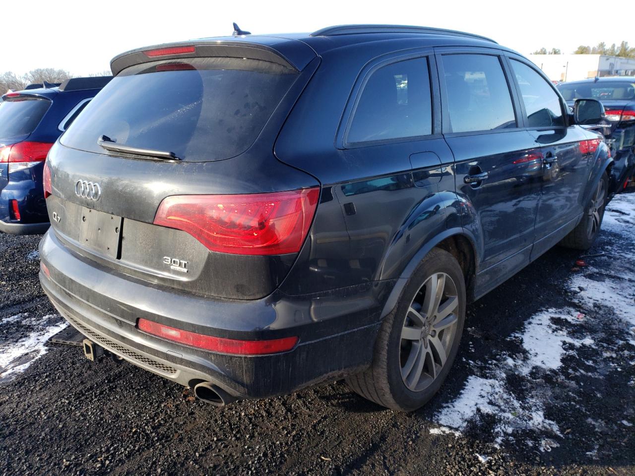 Photo 4 from auction – 2015 AUDI Q7 PRESTIG with VIN WA1DGAFE0FD023280