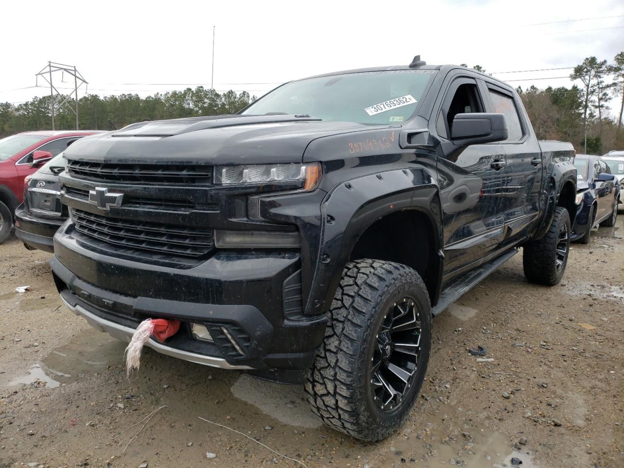 Photo 2 from auction – 2021 CHEVROLET SILVERADO with VIN 3GCUYEED1MG163874