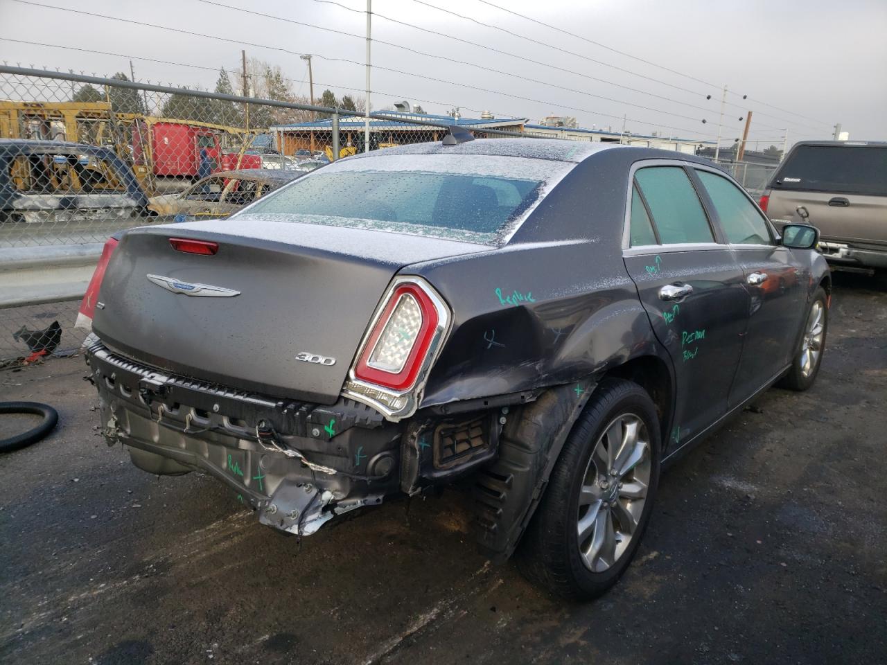 Photo 4 from auction – 2018 CHRYSLER 300 LIMITE with VIN 2C3CCAKGXJH268382