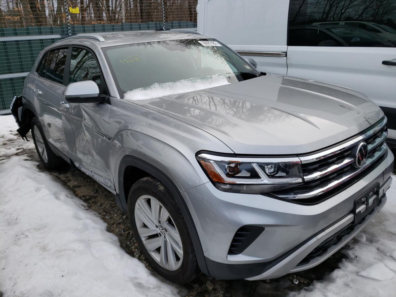 Photo 1 from auction – 2021 VOLKSWAGEN ATLAS CROS with VIN 1V2HC2CA2MC223492